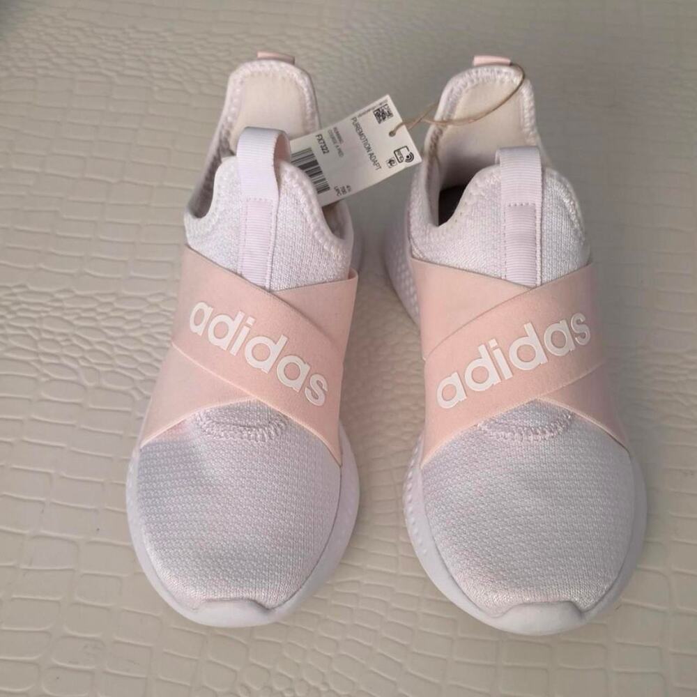 Nwt but flawed adidas puremotion